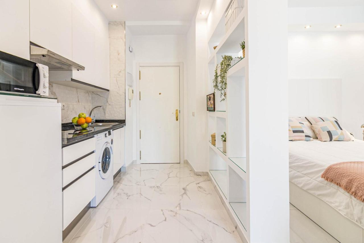Arriola Apartamento Con Terraza Freshapartments Málaga Buitenkant foto