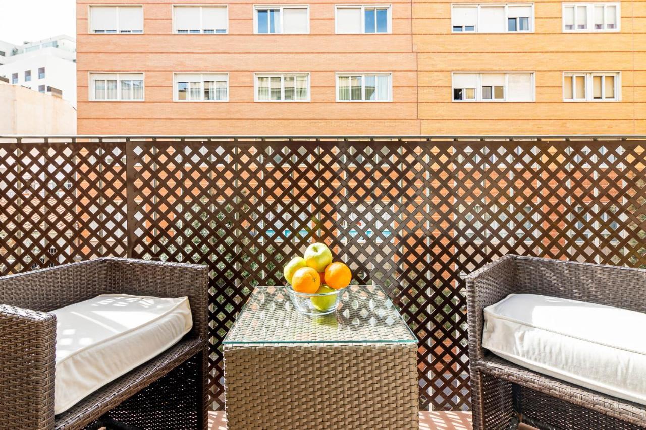 Arriola Apartamento Con Terraza Freshapartments Málaga Buitenkant foto