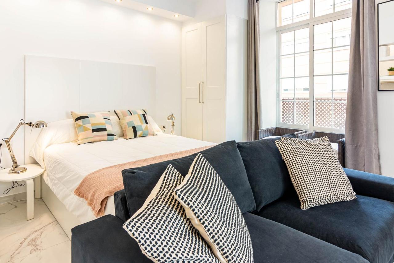 Arriola Apartamento Con Terraza Freshapartments Málaga Buitenkant foto